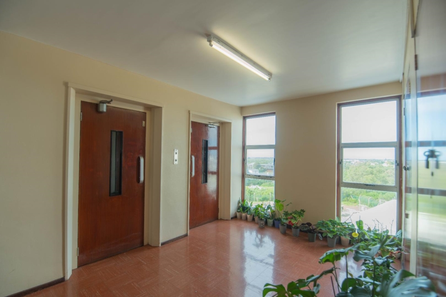 2 Bedroom Property for Sale in Humewood Eastern Cape